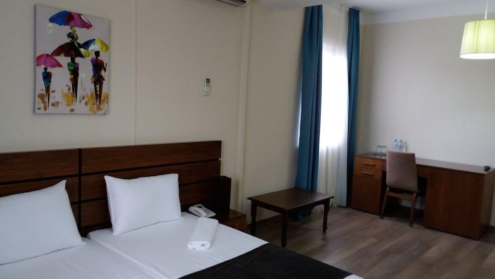 Old Tbilisi Hotel Esterno foto